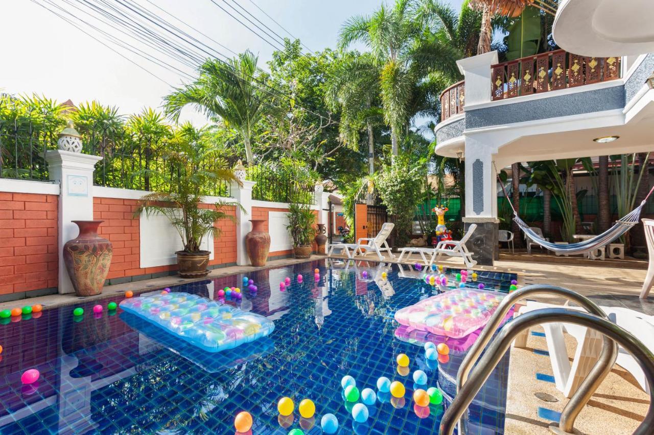 Madee Villa - Pattaya Holiday House Walking Street 6 Bedrooms Exterior photo